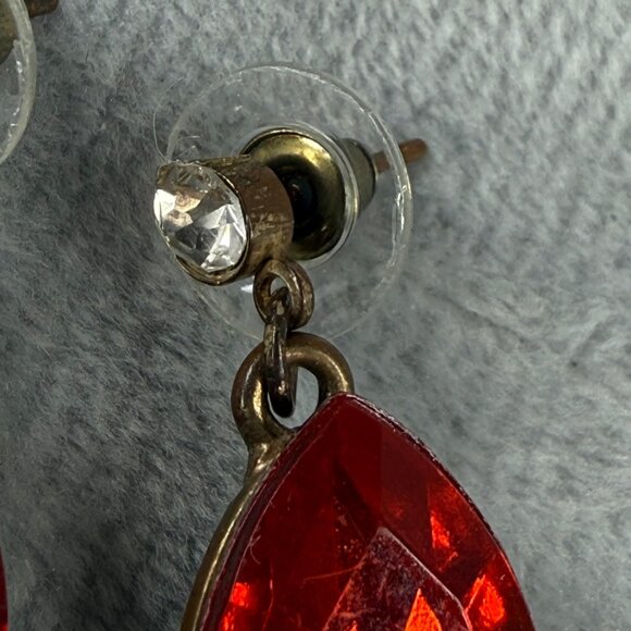 Vintage Gold-Tone Drop Pierced Earrings Red Teardrop Faux Gemstone Rhinestones - Picture 11 of 16